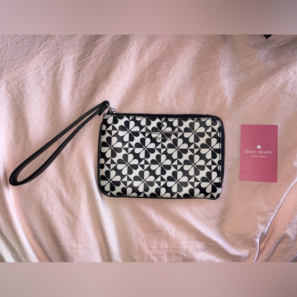 Kate Spade Wristlet